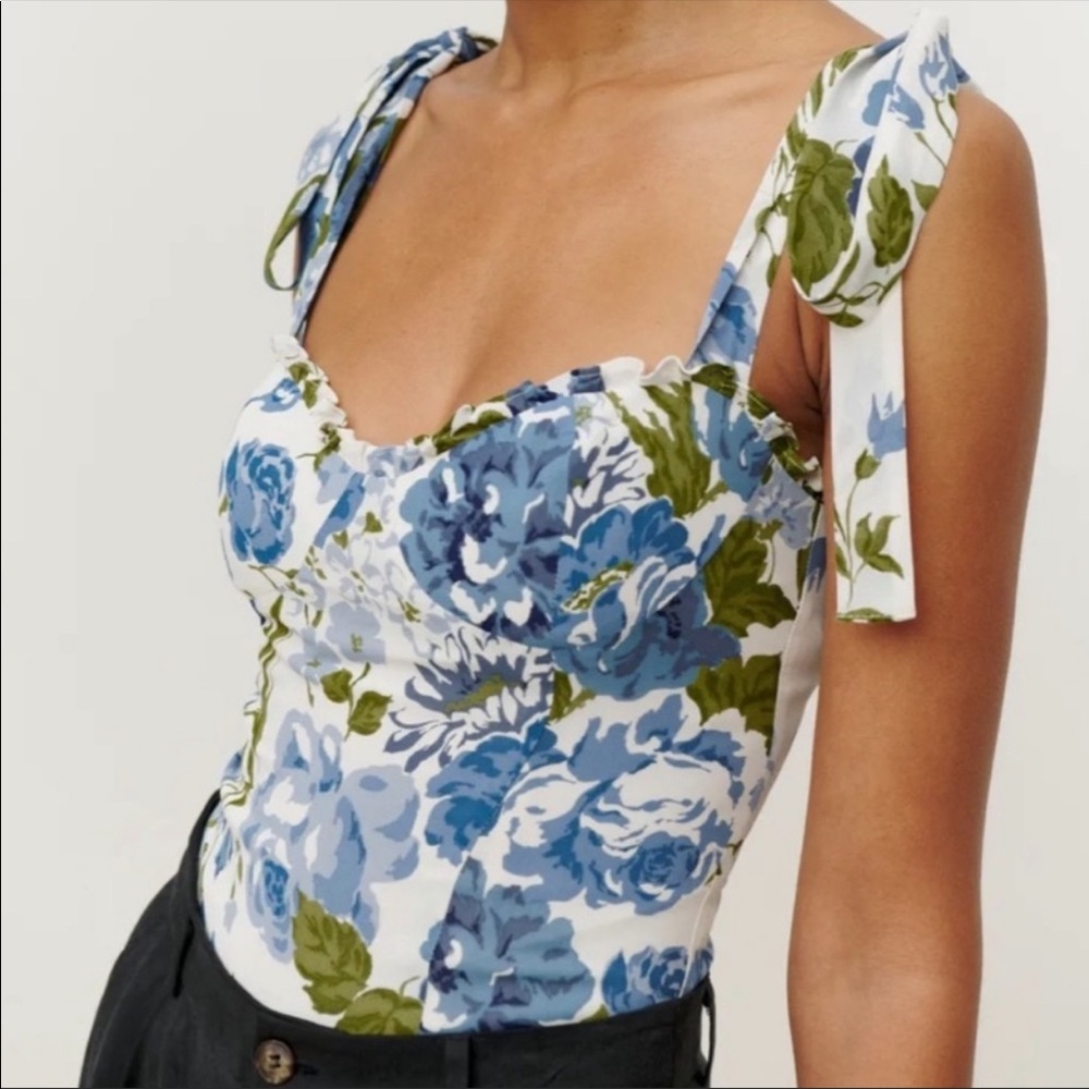 NWT Reformation Blanca Top in Lucca Size 6